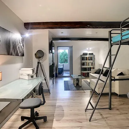 Homestay Le Domaine Du Terme